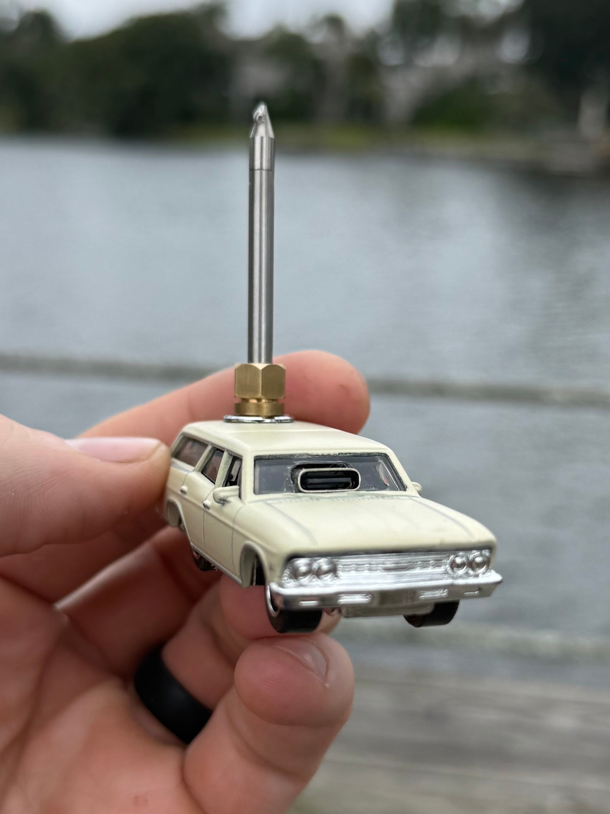 CARTBOX™ – PEN PALS™ - Chevy chevelle wagon