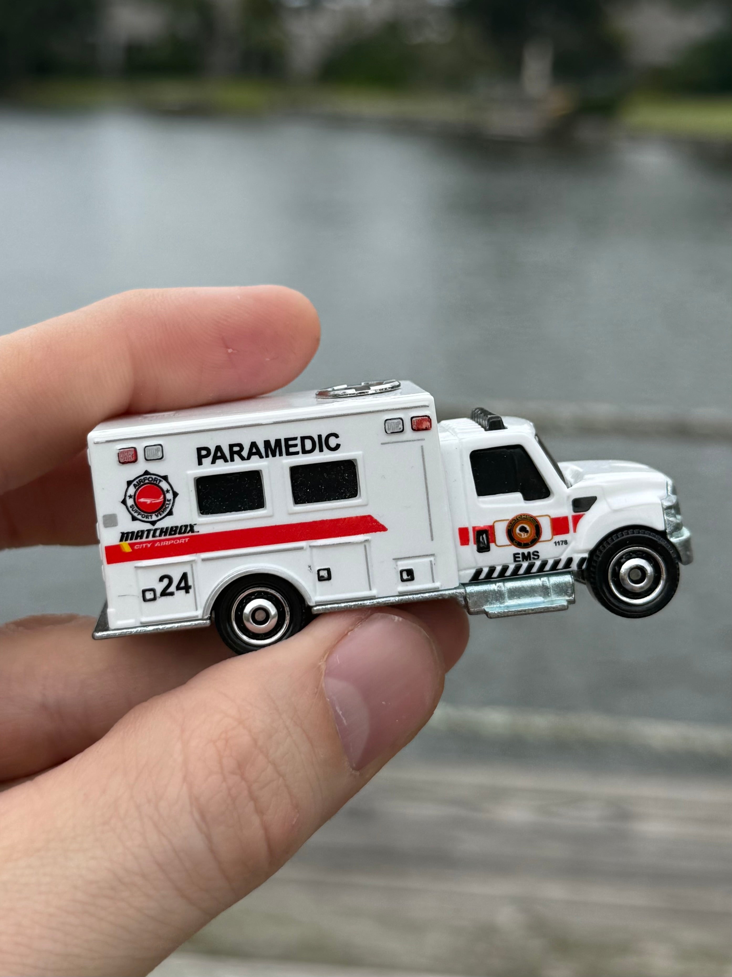 Ambulance CARTBOX™ “Bro Makes Trash 510 MULTITOOL – PEN PALS™ COLLECTION