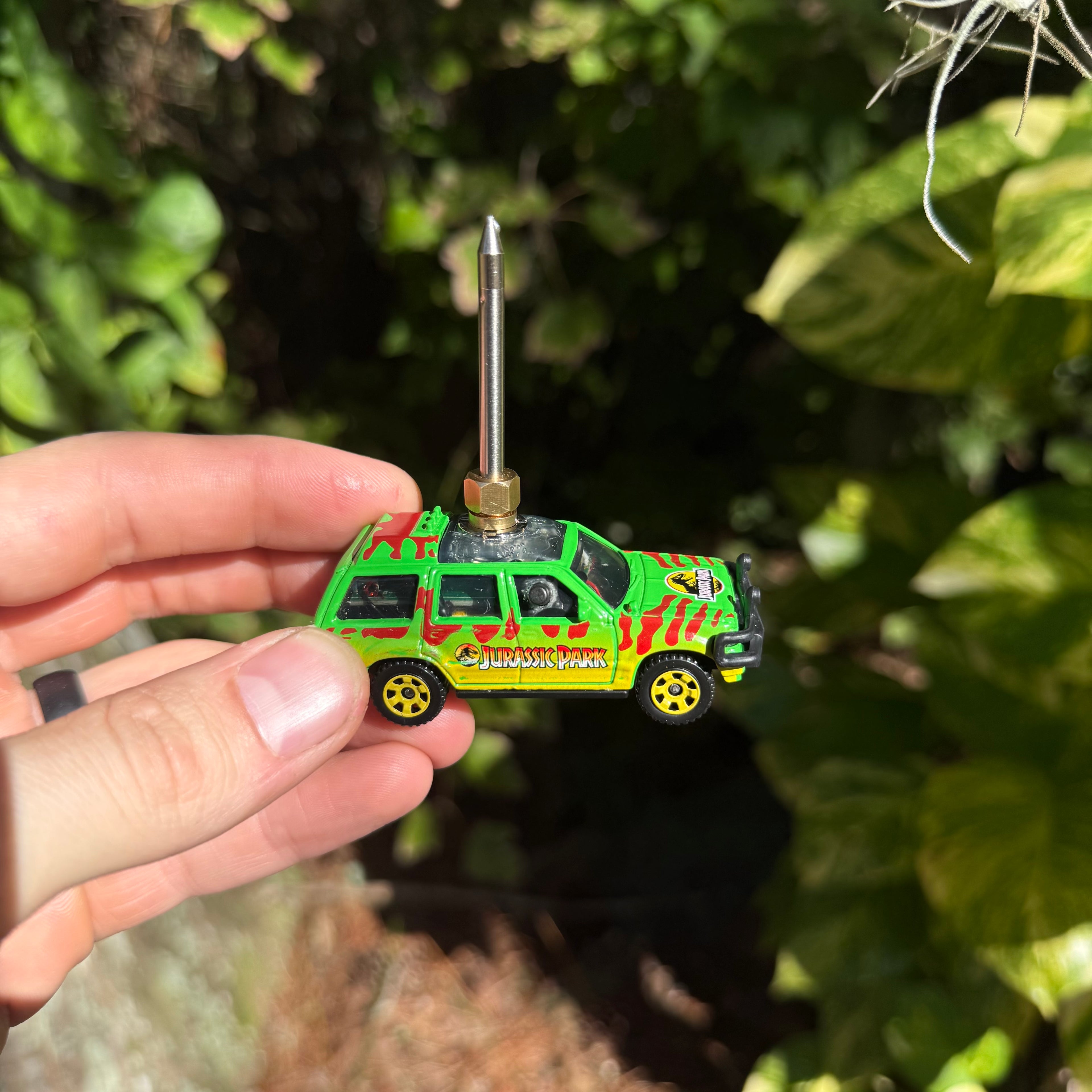 Jurassic Cart™ 510 MULTITOOL – PEN PALS™ COLLECTION Ford Explorer Colorful