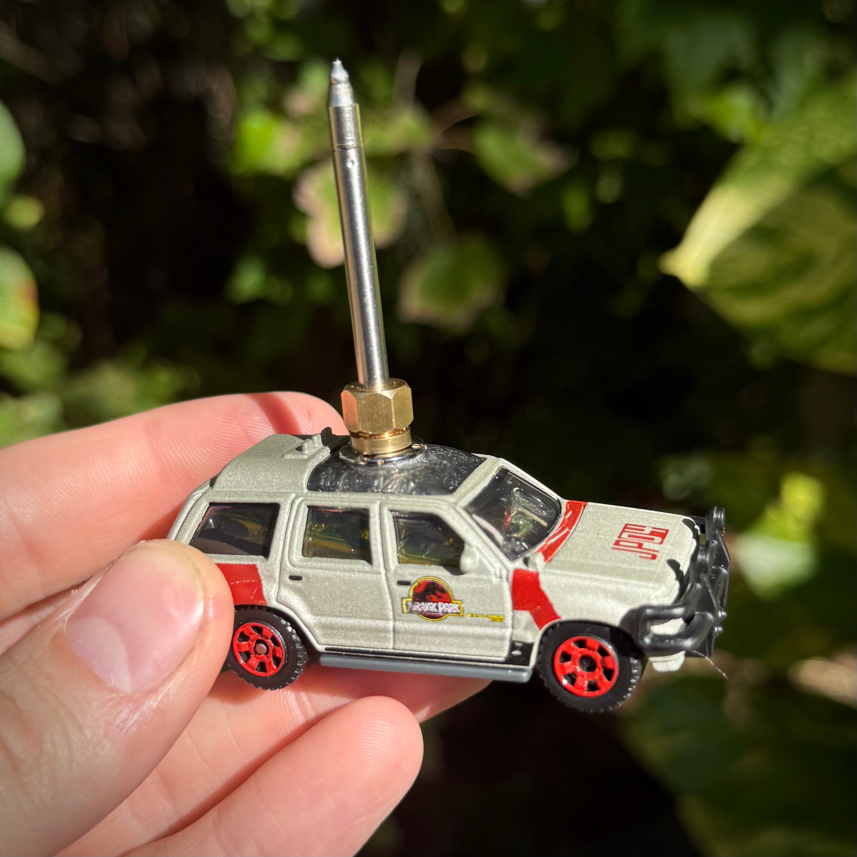 Jurassic Cart™ 510 MULTITOOL – PEN PALS™ COLLECTION Ford Explorer
