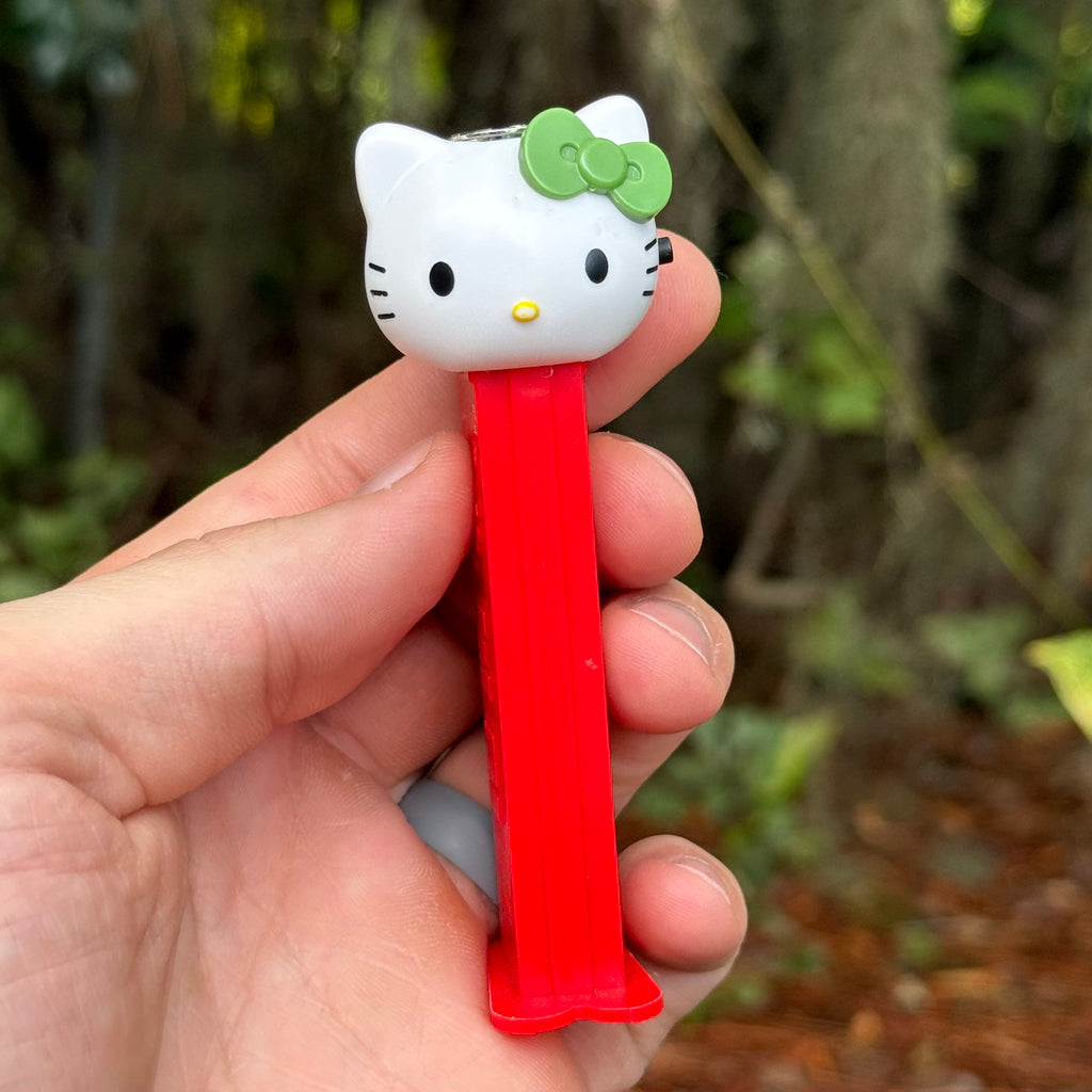 Hello Kitty! PEZjamin™ | Toon