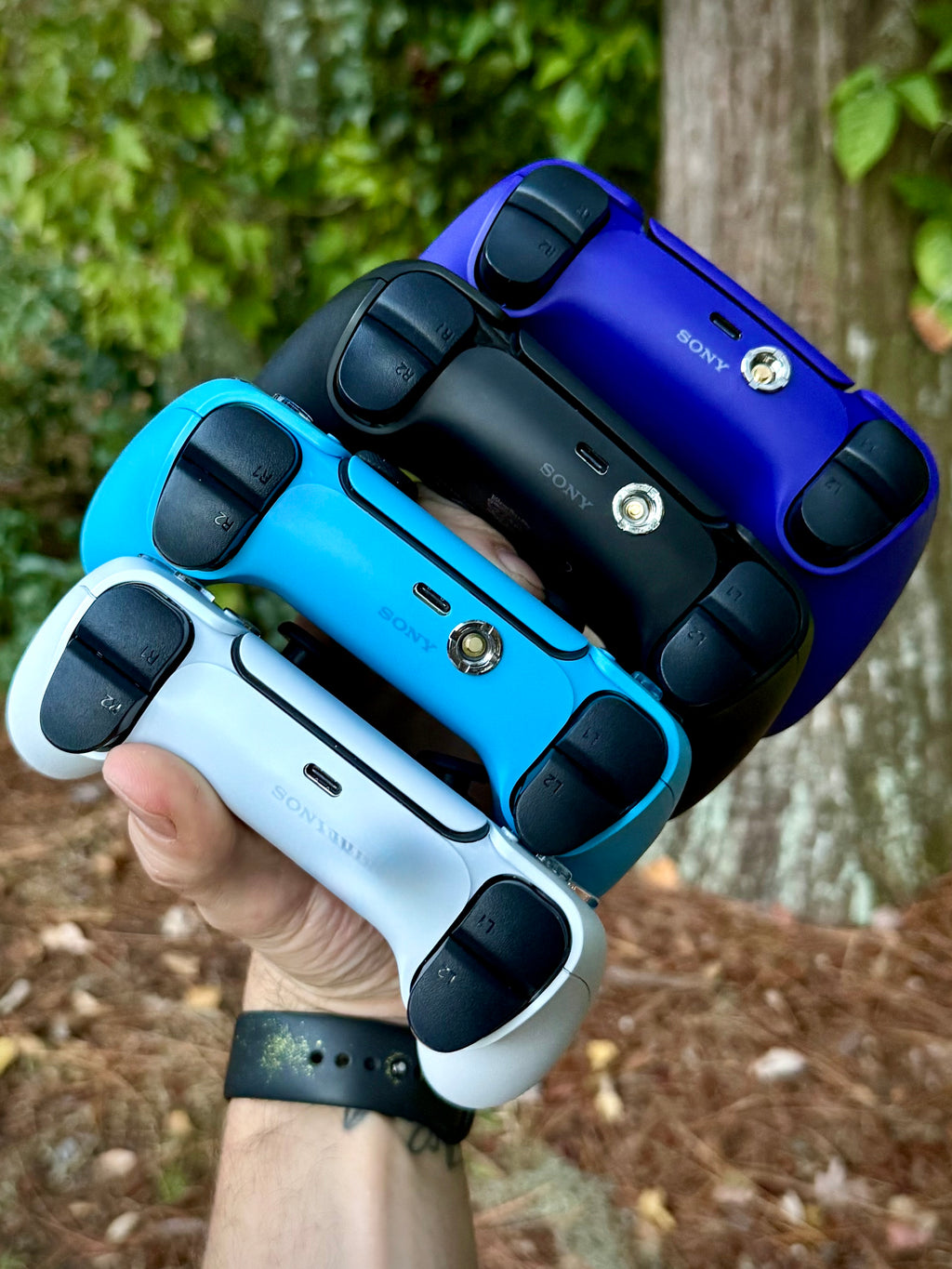 PS5 CARTROLLER [SHIP 10/01]