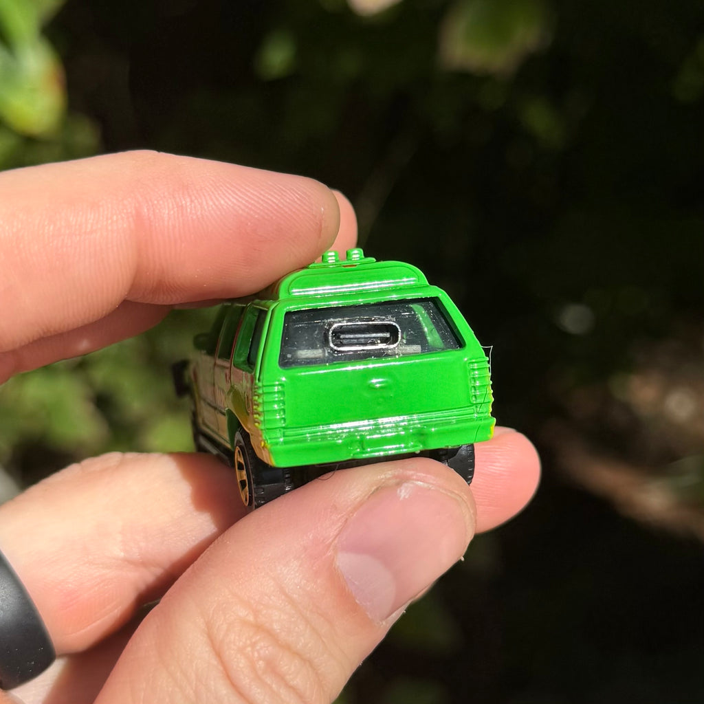 Jurassic Cart™ 510 MULTITOOL – PEN PALS™ COLLECTION Ford Explorer Colorful